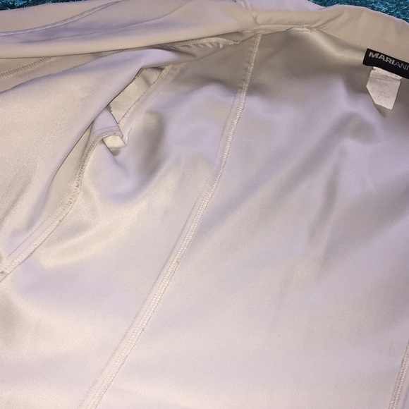 Marianne faded tan blazer - Picture 8 of 9